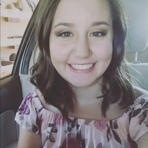 Meet your Posher, Allie